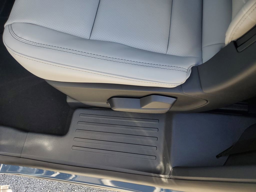 New 2026 Lincoln Aviator 2WD image 13