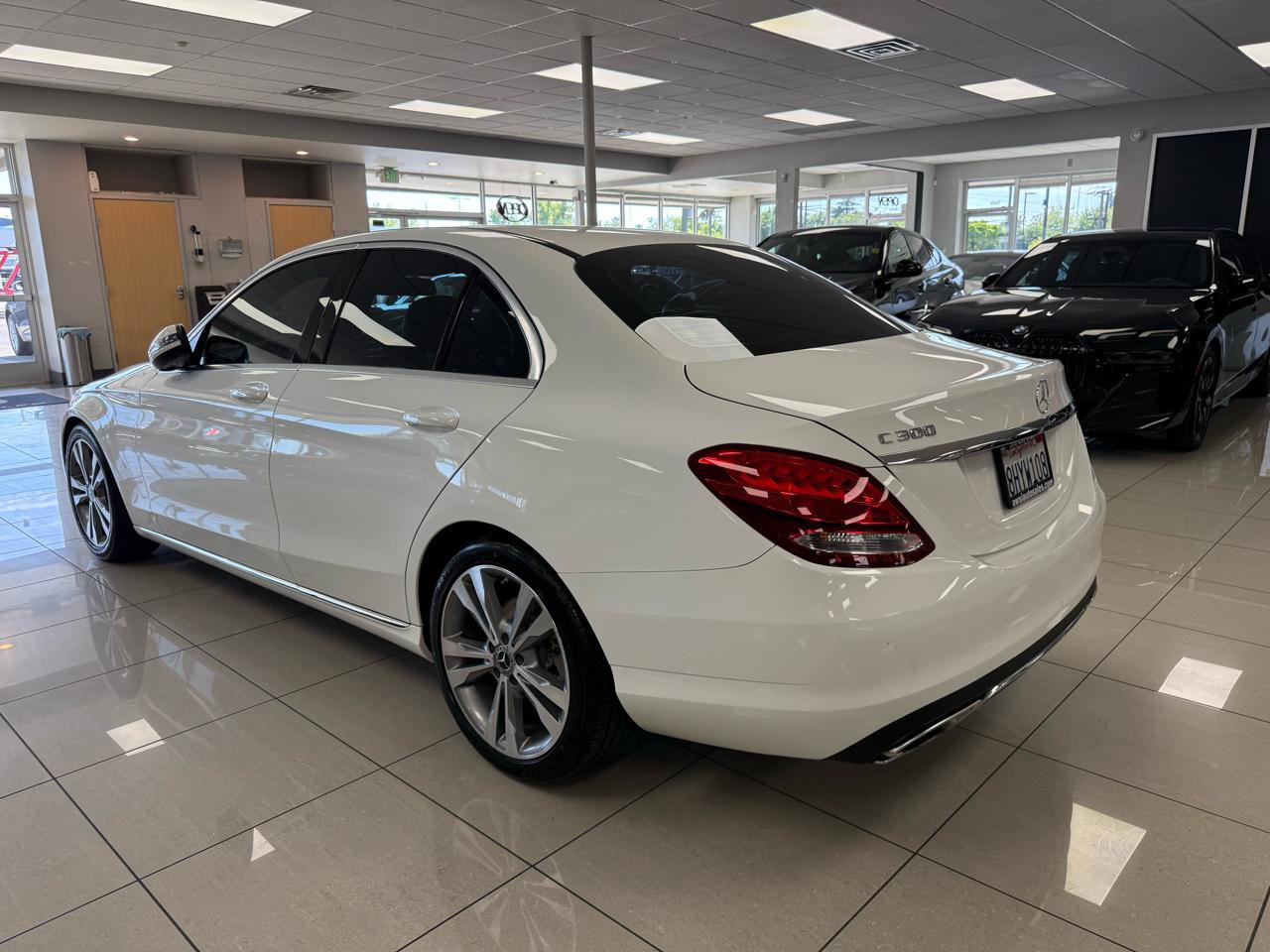 Used 2018 Mercedes-Benz C 300 Sedan image 7
