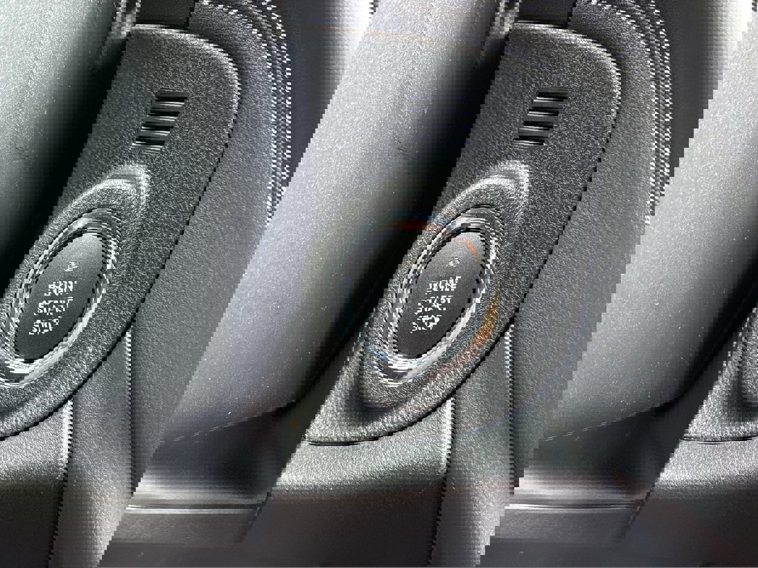 Certified 2025 Subaru Outback Limited image 18