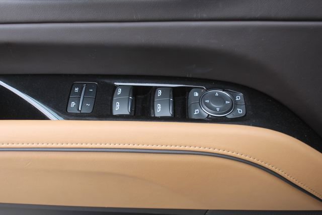 Used 2022 Cadillac Escalade Premium Luxury w/ LPO, Floor Liner Package AWD/4WD image 37