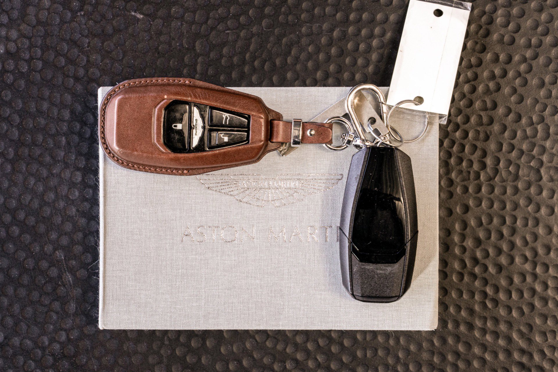 Used 2019 Aston Martin DBS Superleggera image 20