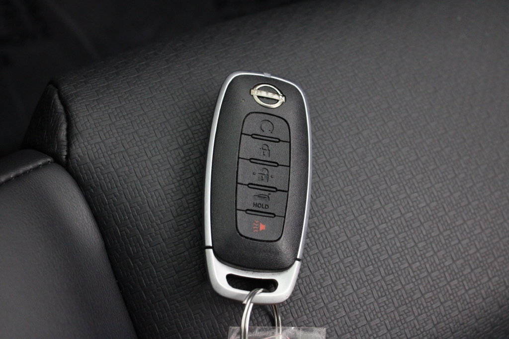 Certified 2024 Nissan Rogue SV w/ SV Premium Package FWD image 33