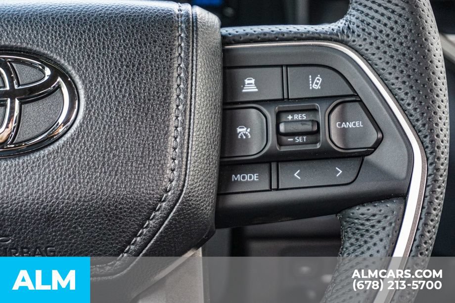 Used 2026 Toyota Tundra Limited AWD/4WD image 30