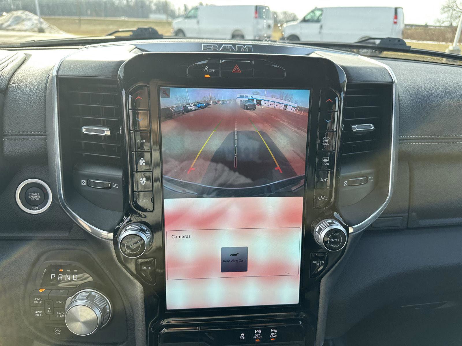 Used 2025 RAM 1500 Laramie image 29