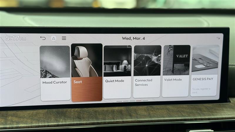 Used 2025 Genesis GV80 3.5T Prestige image 38
