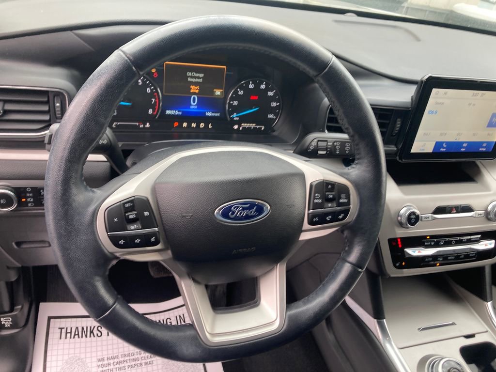 Used 2023 Ford Explorer XLT w/ Equipment Group 202A image 18