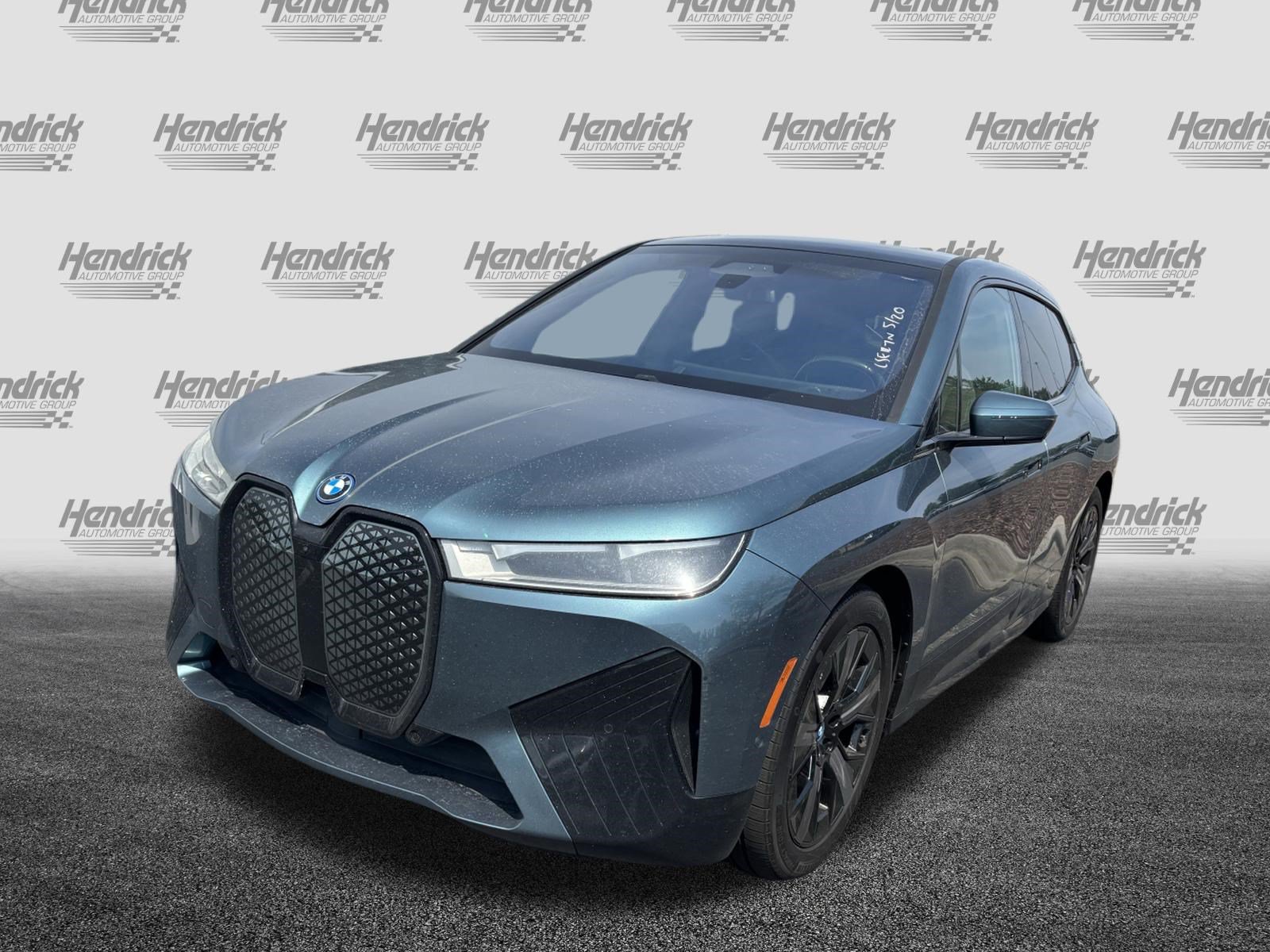 Certified 2023 BMW iX xDrive50 w/ Premium Package AWD/4WD image 9