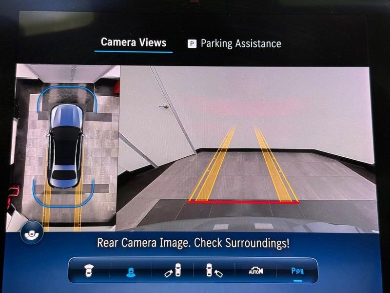 New 2025 Mercedes-Benz C 300 4MATIC Sedan image 16