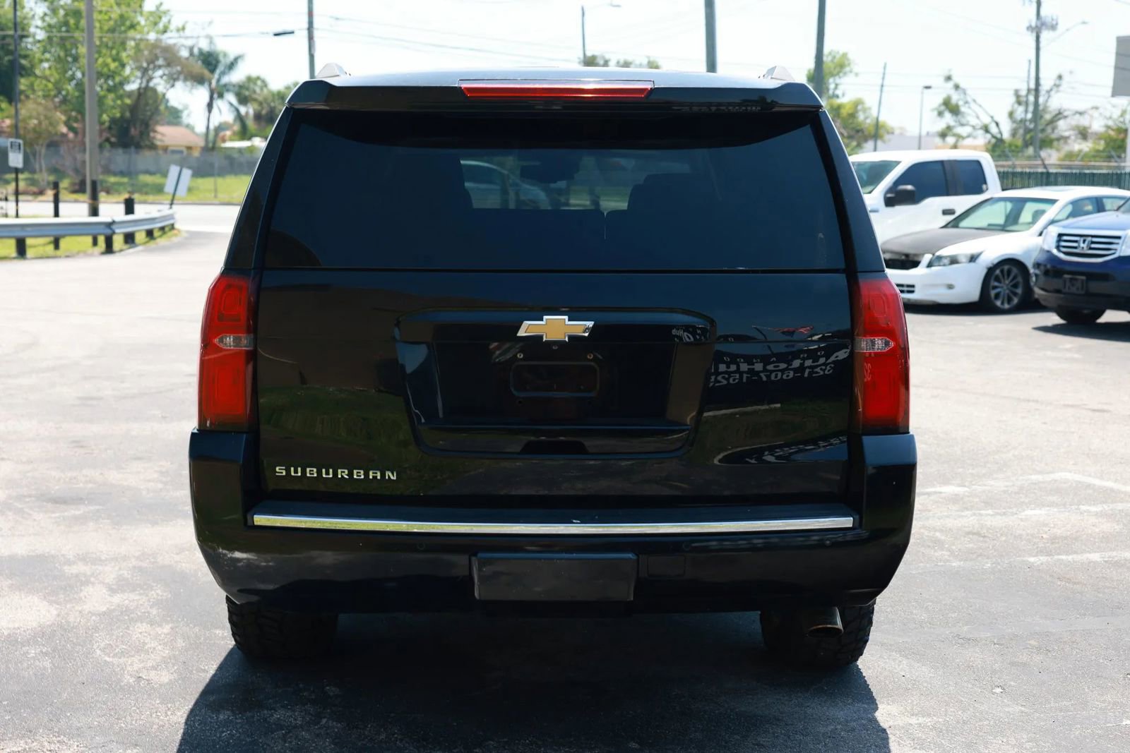 Used 2015 Chevrolet Suburban LTZ AWD/4WD image 6