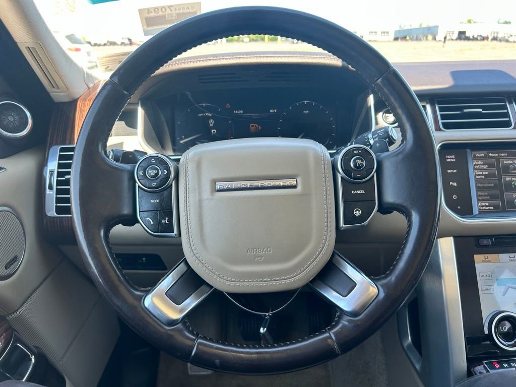 Used 2014 Land Rover Range Rover HSE AWD/4WD image 22