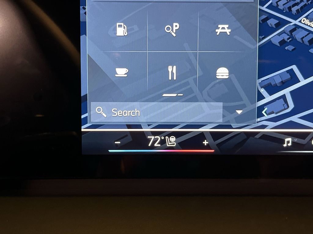 New 2025 BMW X3 xDrive30i w/ Convenience Package image 19