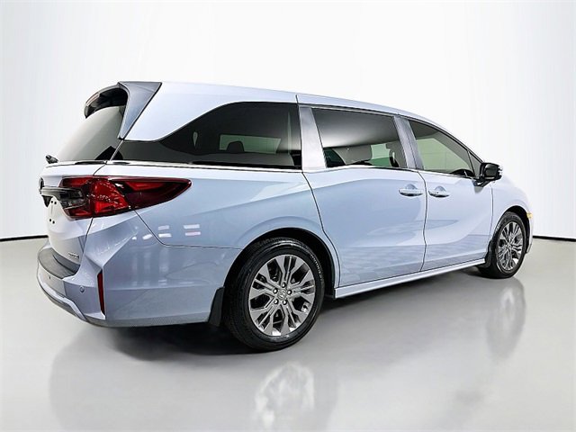 Used 2025 Honda Odyssey Touring image 7