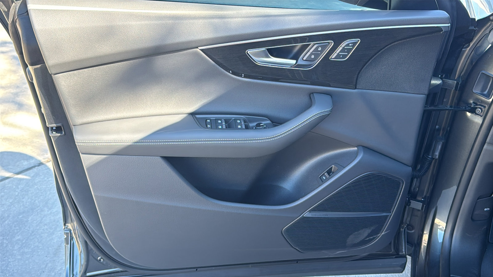 New 2026 Audi Q8 Premium Plus image 12