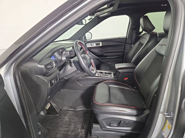 Used 2023 Ford Explorer ST-Line w/ Class IV Trailer Tow Package image 13