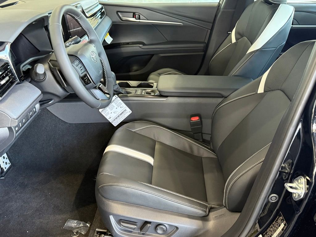New 2026 Toyota Camry SE image 17