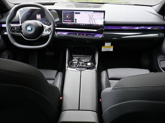 Used 2026 BMW i5 eDrive40 AWD/4WD image 16