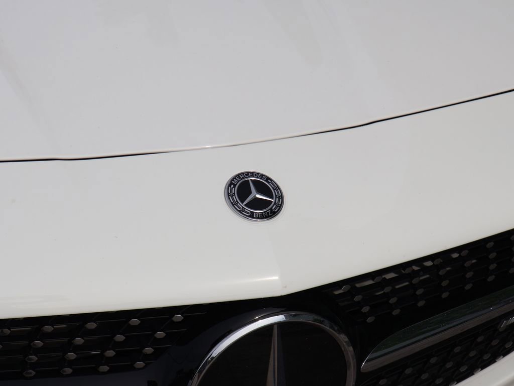 Used 2018 Mercedes-Benz SLC 43 AMG image 2