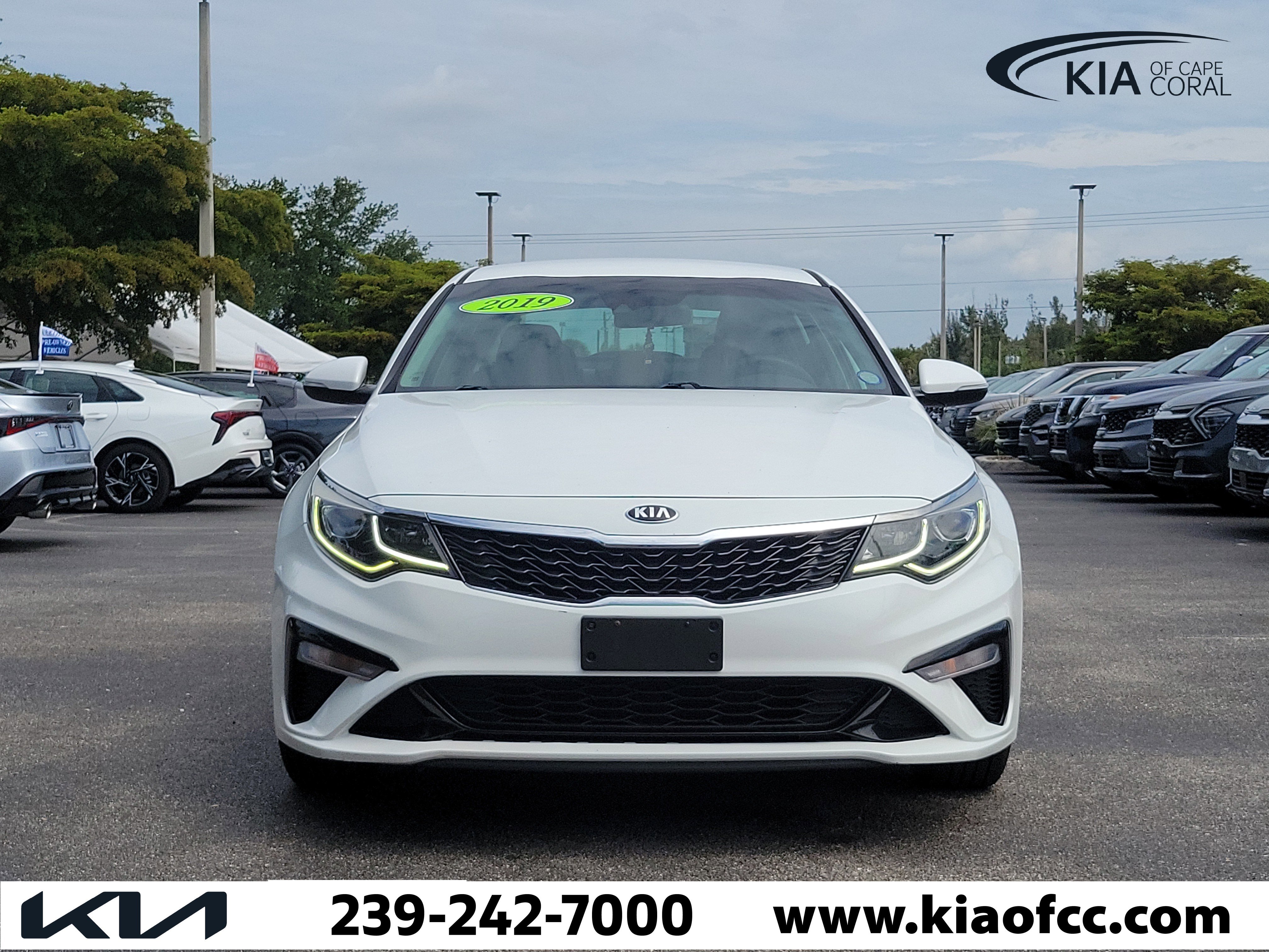 Used 2019 Kia Optima LX FWD image 2