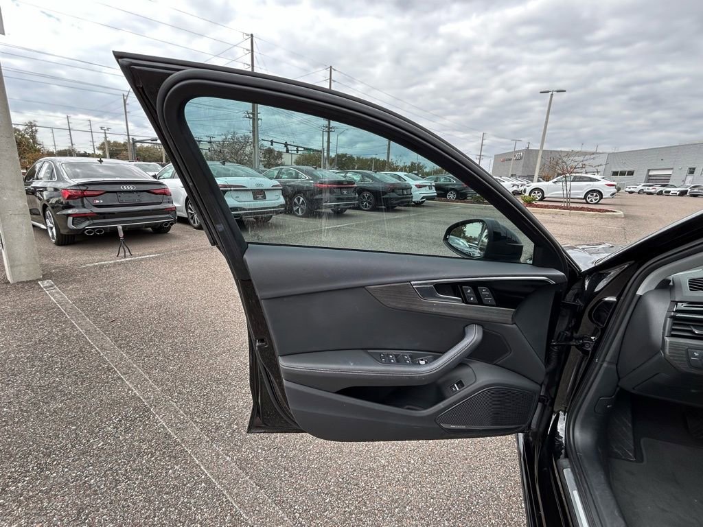 Used 2023 Audi A4 2.0T Premium Plus w/ Premium Plus Package image 59