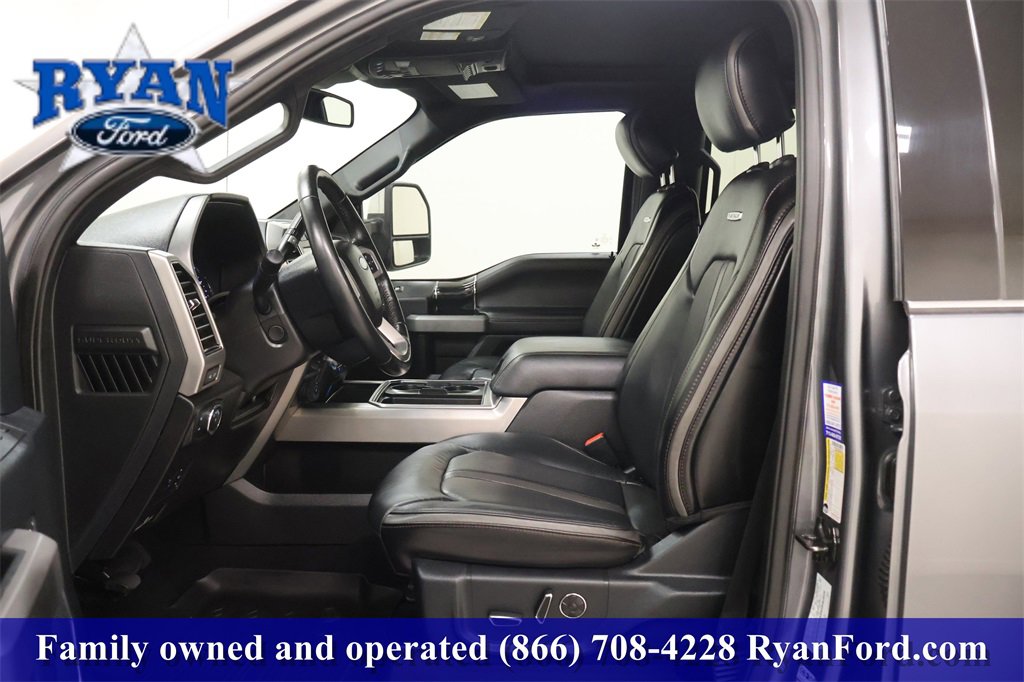 Used 2021 Ford F250 Platinum w/ FX4 Off-Road Package image 11
