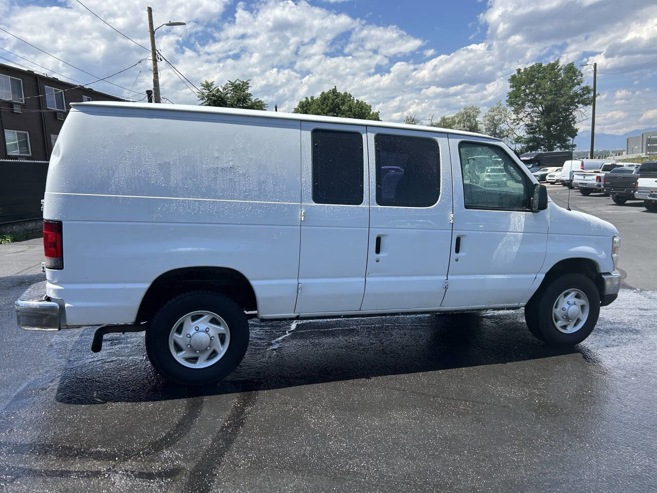 Used 2012 Ford E-250 and Econoline 250 w/ Commercial Cargo Van Pkg RWD image 3