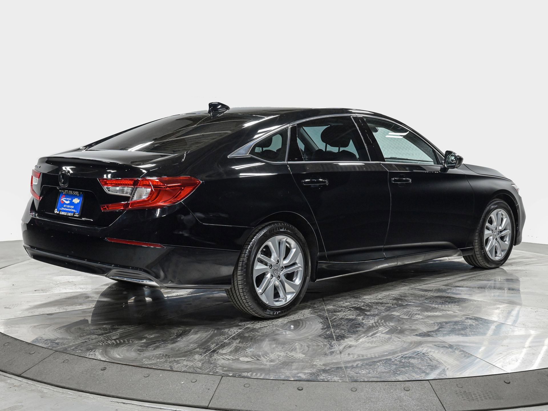 Used 2019 Honda Accord LX image 8