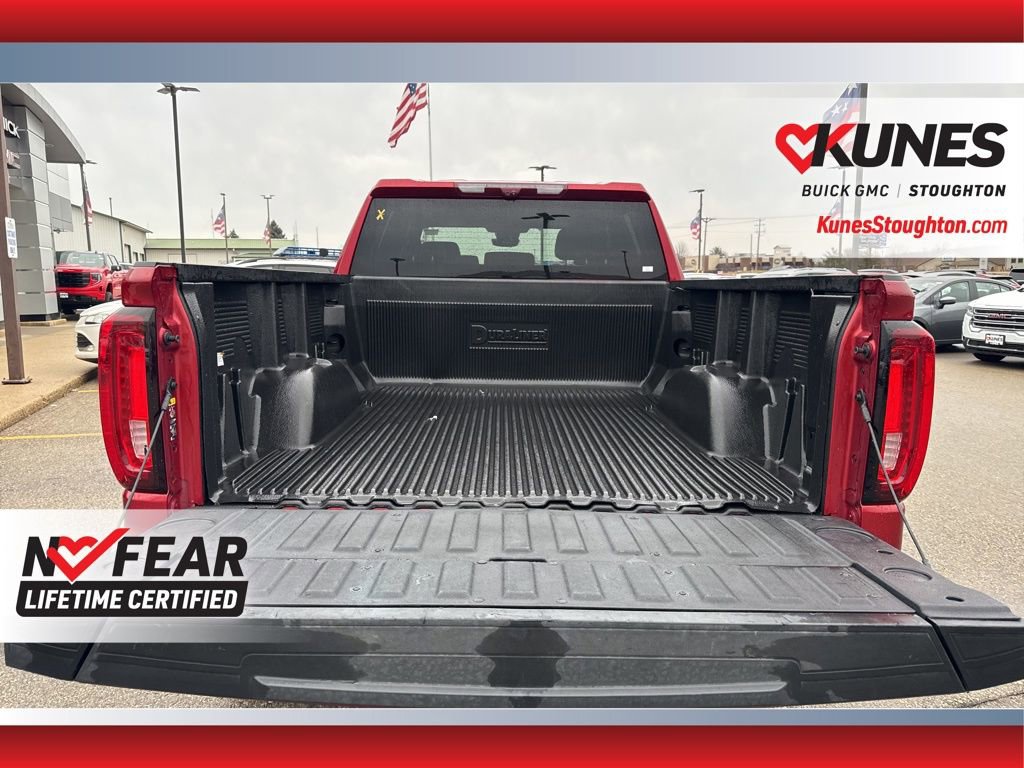 Used 2023 GMC Sierra 1500 AT4 w/ Technology Package image 19