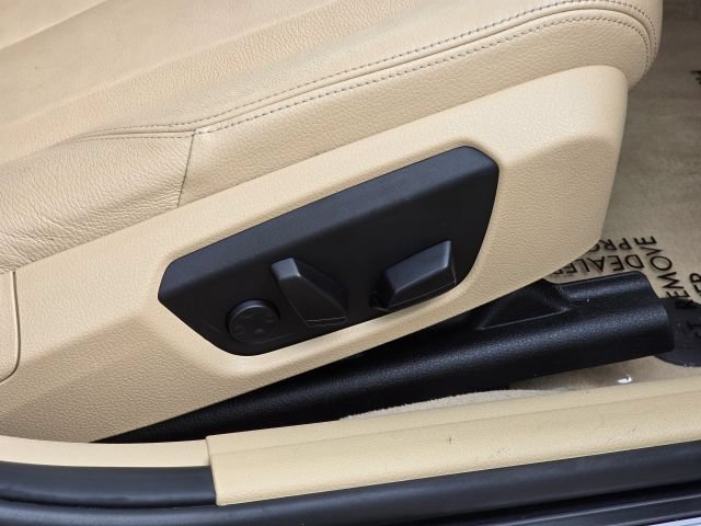 Used 2015 BMW 328i xDrive Sedan AWD/4WD image 18