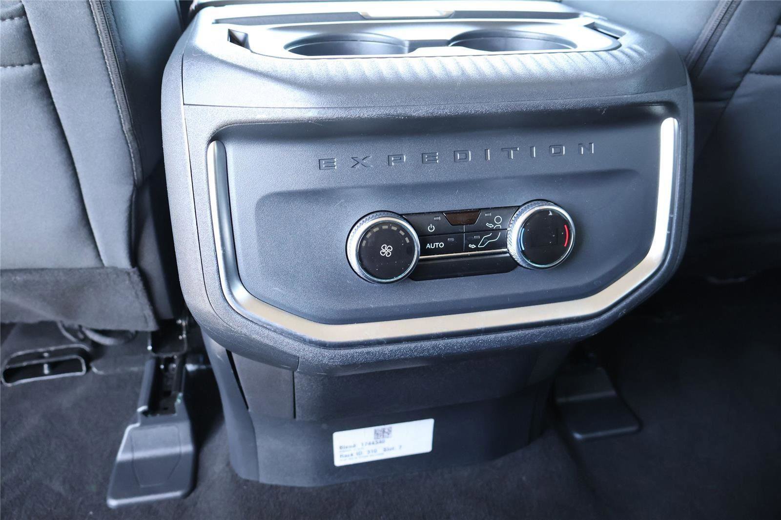 Certified 2025 Ford Expedition Max Active RWD image 32