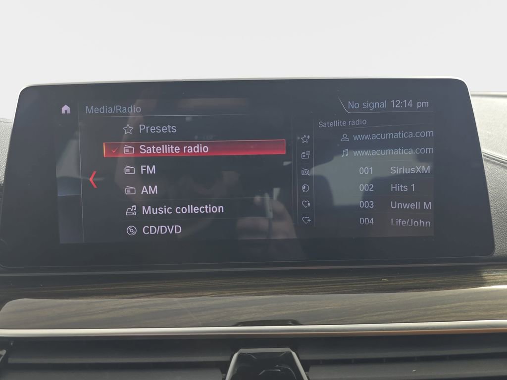Used 2019 BMW M550i xDrive w/ Premium Package AWD/4WD image 24