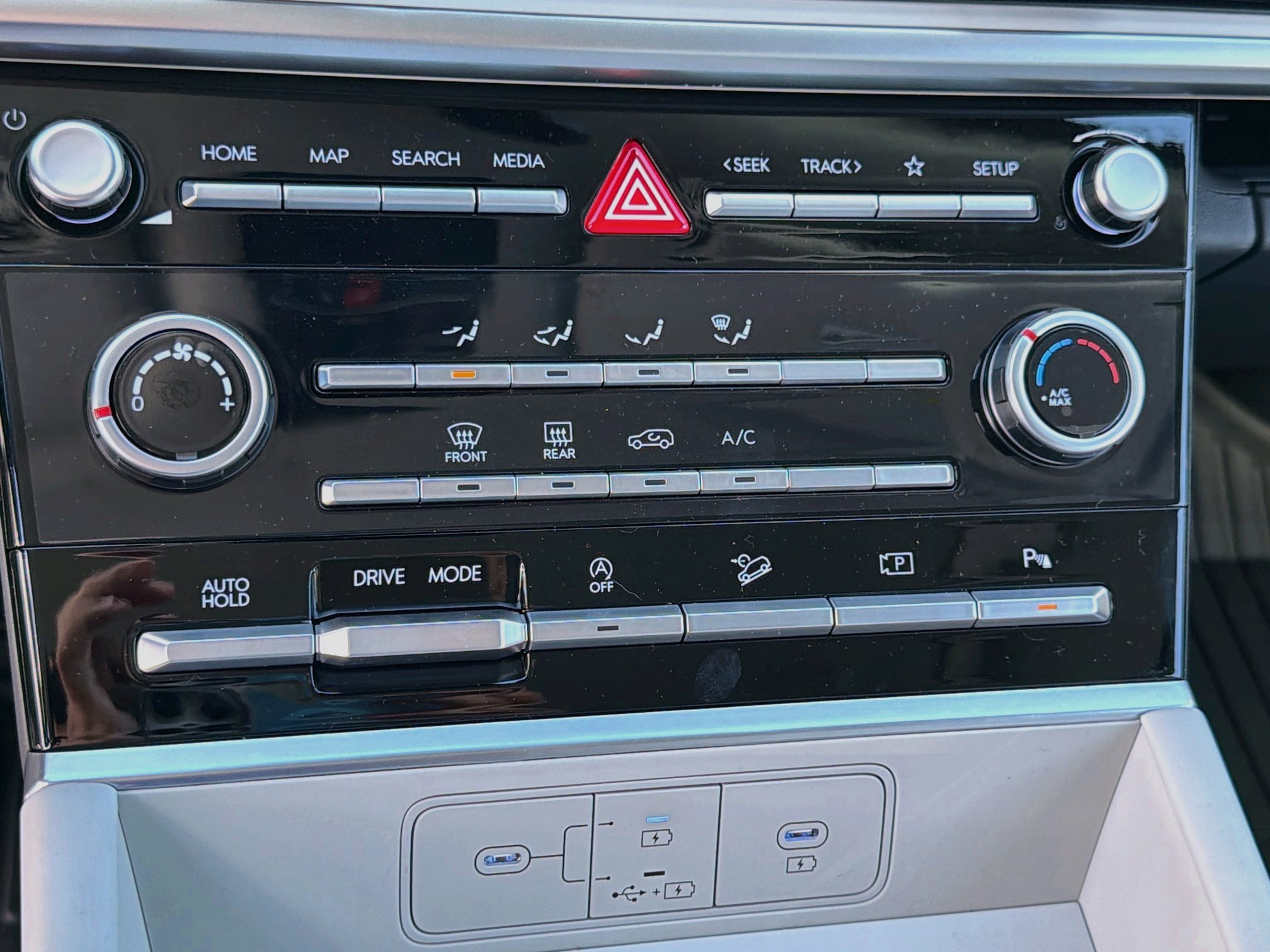 New 2026 Hyundai Santa Fe SE FWD image 13