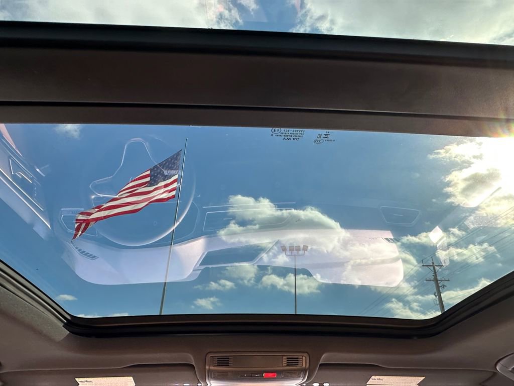 Used 2024 Volkswagen Tiguan SE image 24