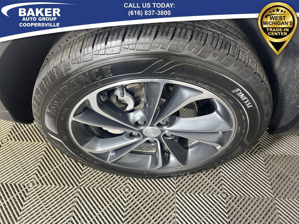 Used 2023 Buick Encore GX Select w/ Safety Package II image 32