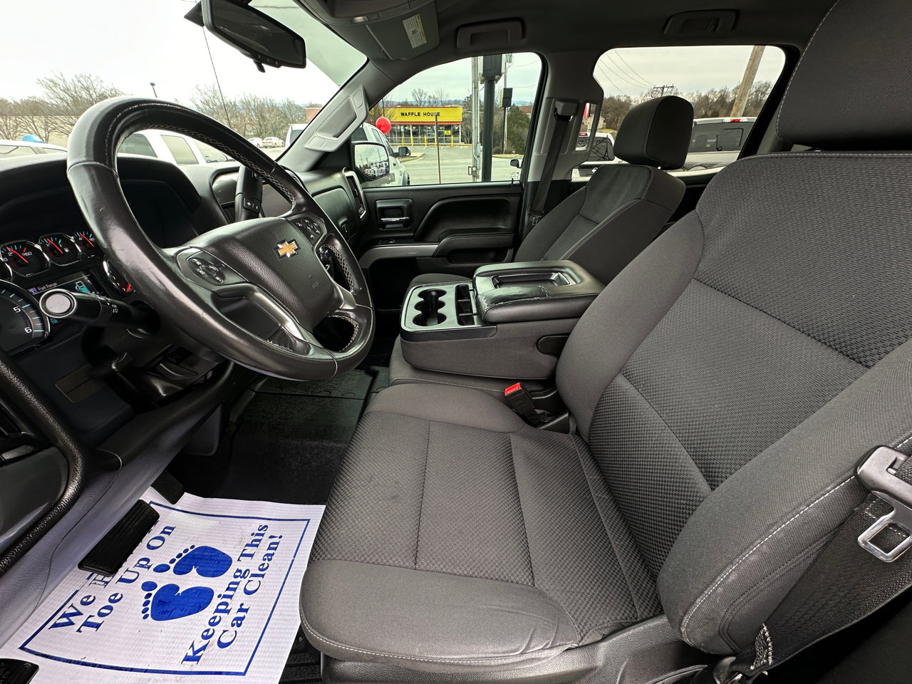 Used 2018 Chevrolet Silverado 1500 LT w/ All Star Edition image 11