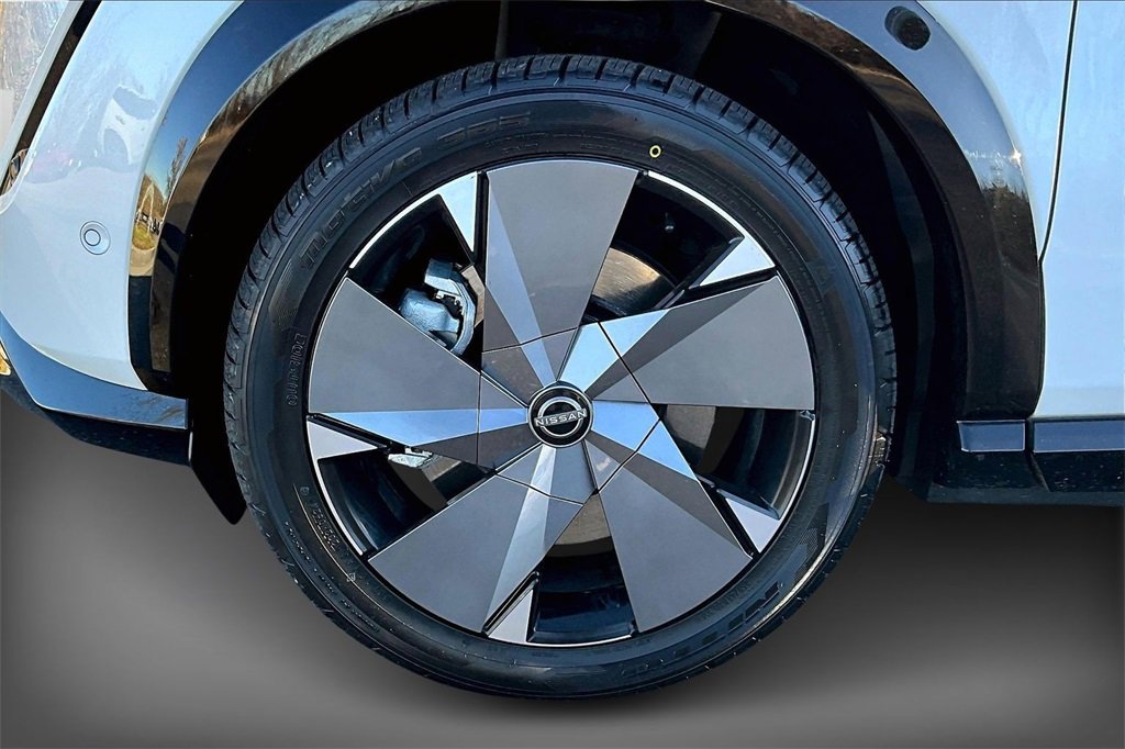 Used 2023 Nissan Ariya image 31