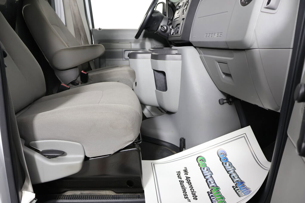 Used 2013 Ford E-150 and Econoline 150 image 23