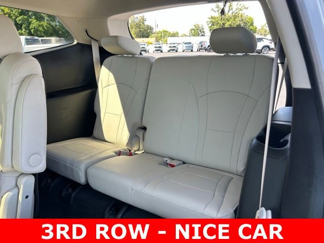 Used 2023 Buick Enclave Essence w/ Sport Touring Edition FWD image 16