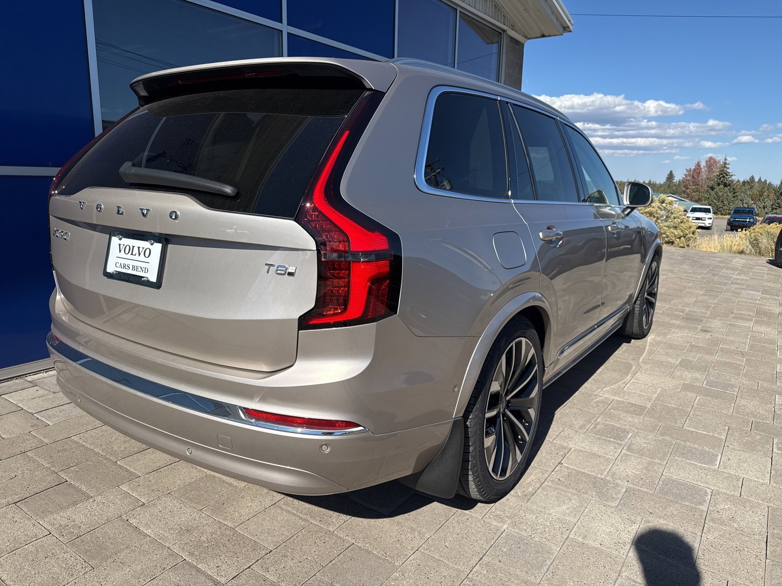 New 2026 Volvo XC90 T8 Ultra image 4