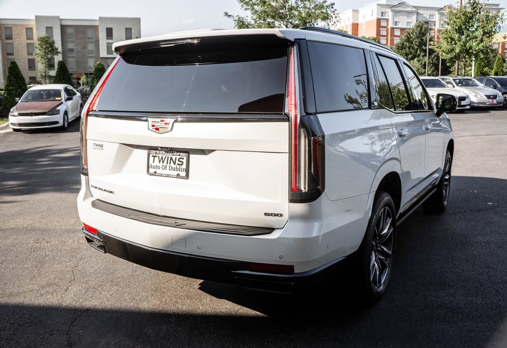 Used 2022 Cadillac Escalade Sport w/ Touring Package AWD/4WD image 34