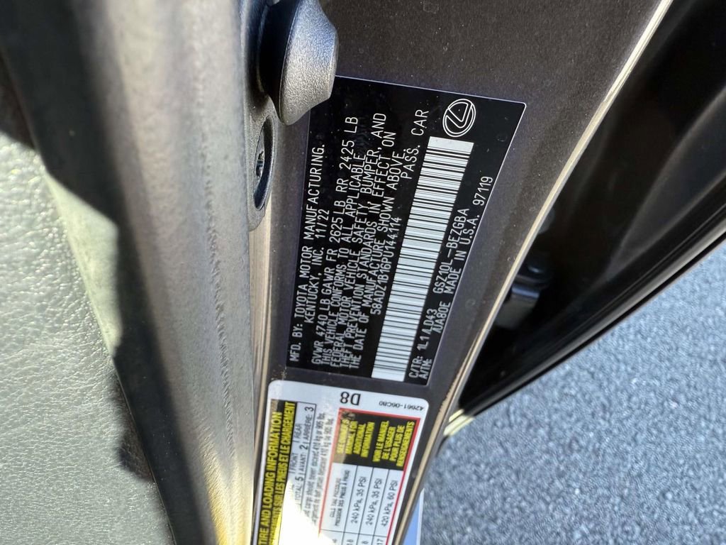 Used 2023 Lexus ES 350 w/ Premium Package image 30