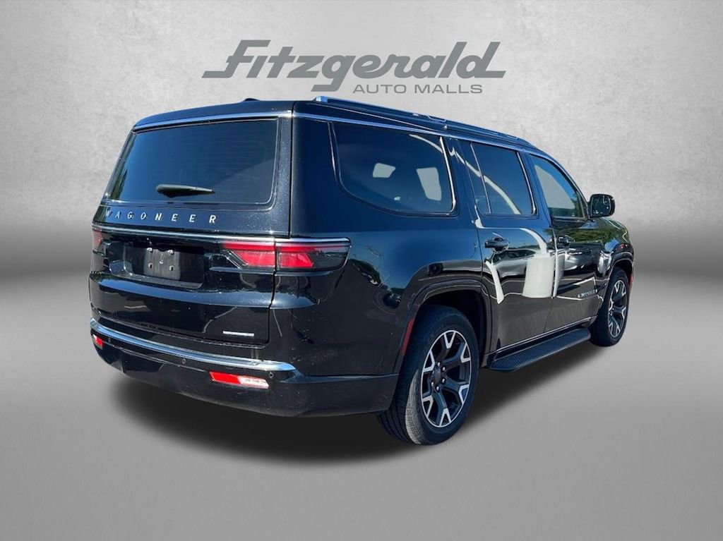 Used 2024 Jeep Wagoneer Series III image 8
