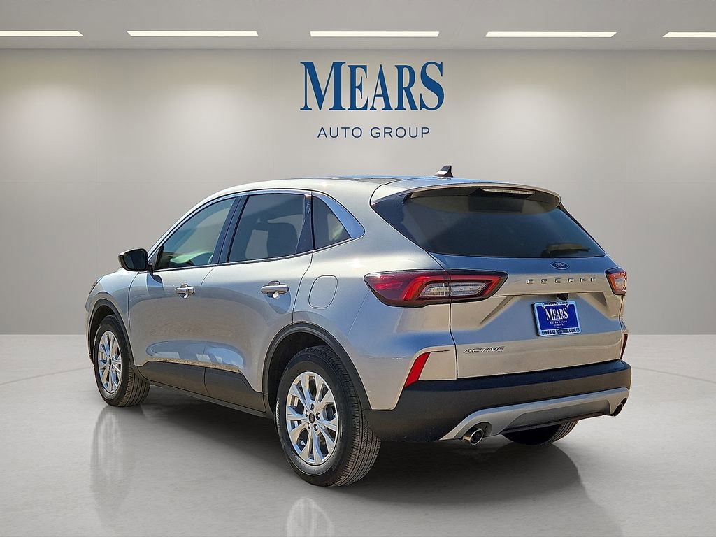 Used 2024 Ford Escape Active image 3