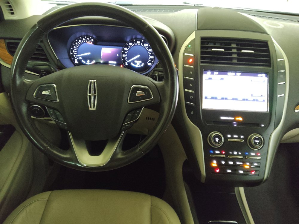 Used 2019 Lincoln MKC Select w/ Select Plus Package FWD image 22