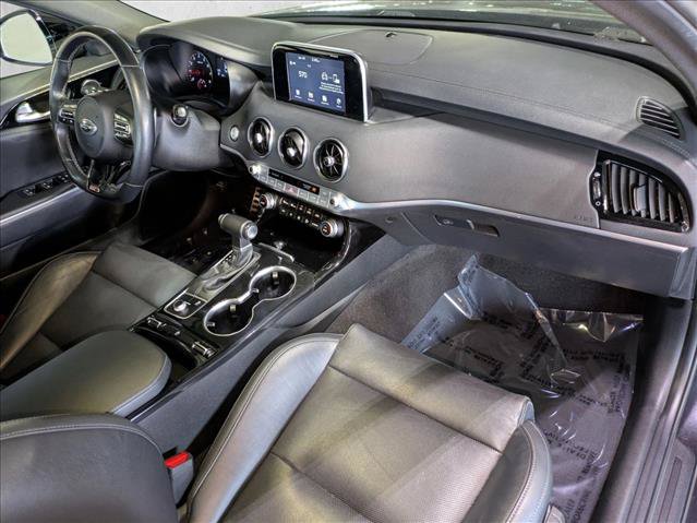 Used 2020 Kia Stinger GT-Line RWD image 21