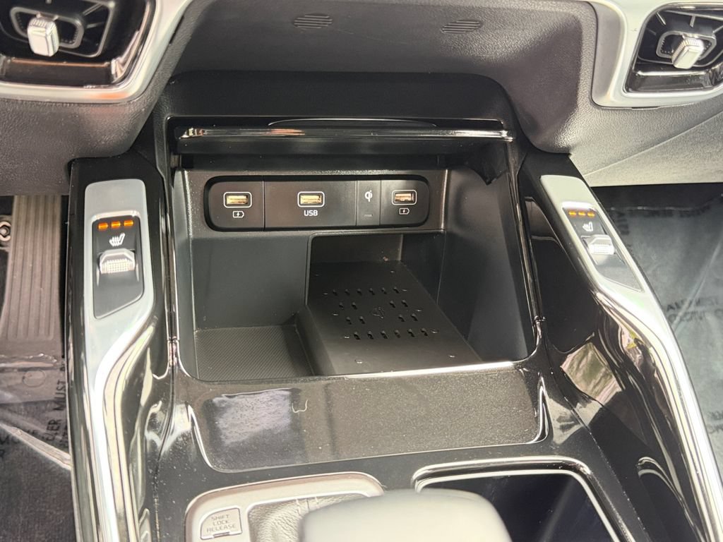 Certified 2022 Kia Sorento SX AWD/4WD image 25