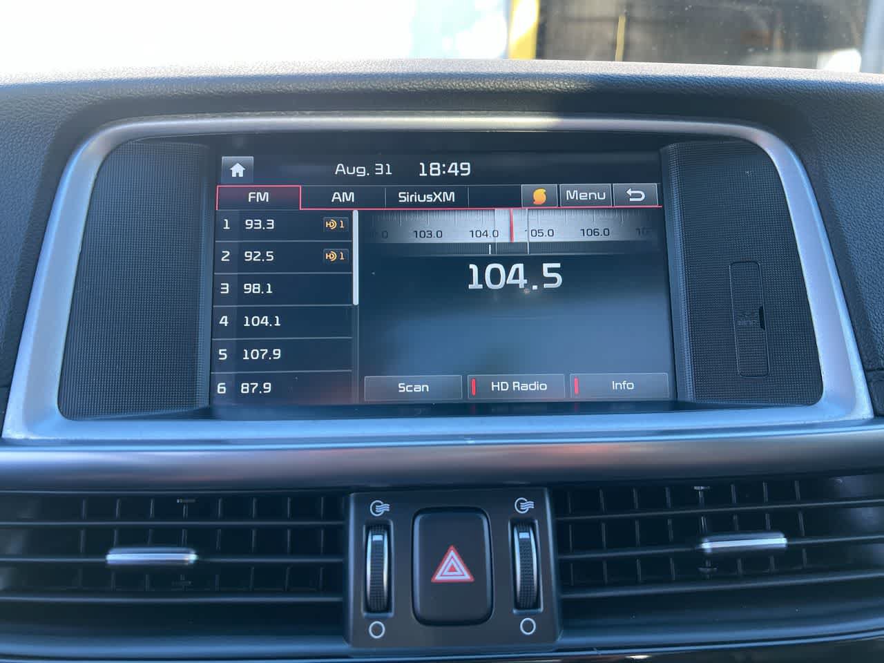 Used 2016 Kia Optima SX FWD image 16
