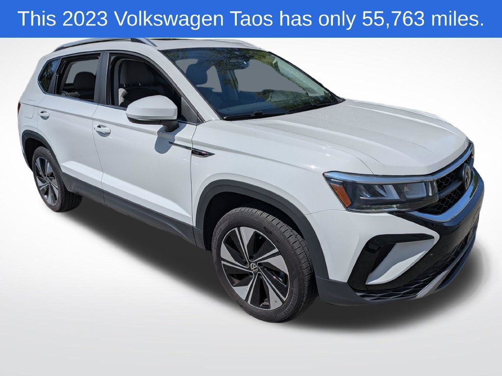 Used 2023 Volkswagen Taos SE w/ Panoramic Sunroof Package