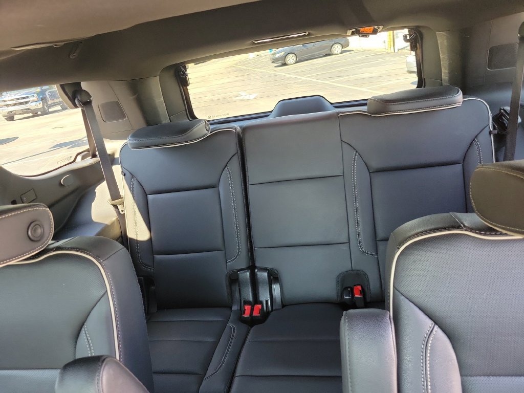 Used 2021 GMC Yukon SLT w/ SLT Premium Package AWD/4WD image 19