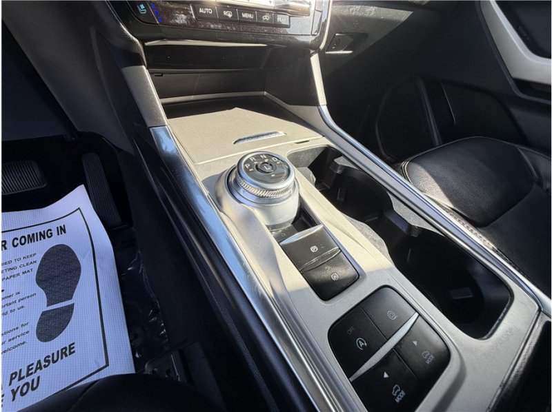 Used 2021 Ford Explorer Limited RWD image 39