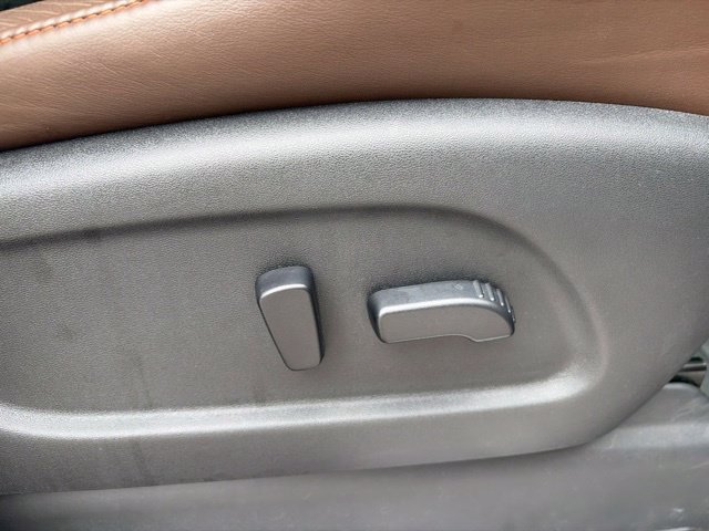 Used 2016 Nissan Titan Platinum Reserve RWD image 15